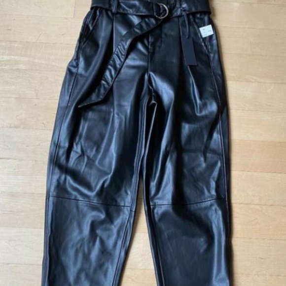 BlankNYC BNWT Belted vegan leather paperbag pants - Picture 3 of 6